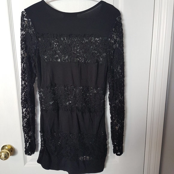 🌸2for$10 Suzy Shier black lace long sleeve top - Picture 3 of 4